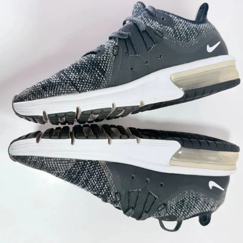 Nike air max sequent 3 size 5Y